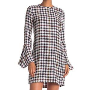 Equipment Mari silk shift dress in white houndstooth print